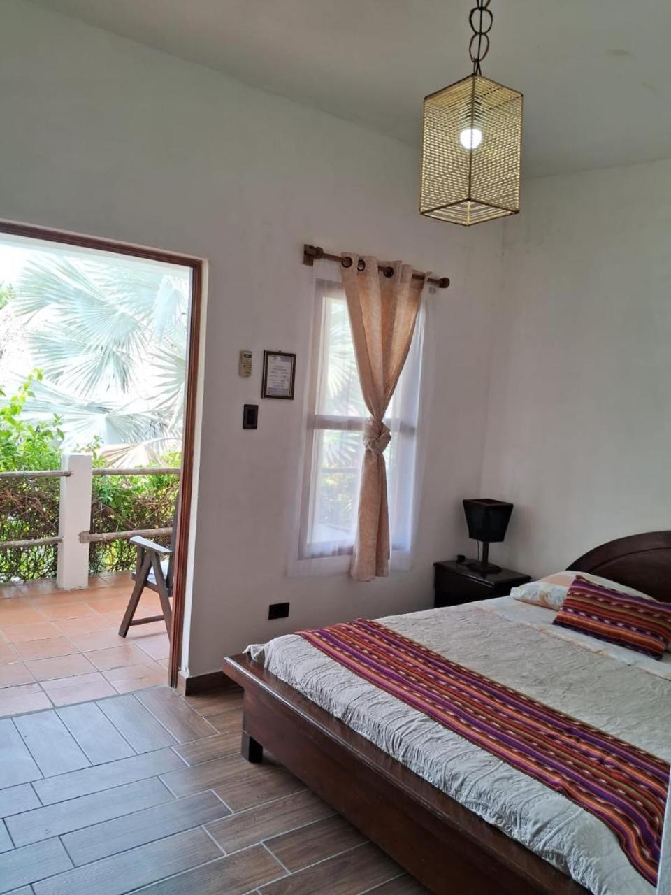 Hotel Atelie Del Mar Monterrico Eksteriør billede